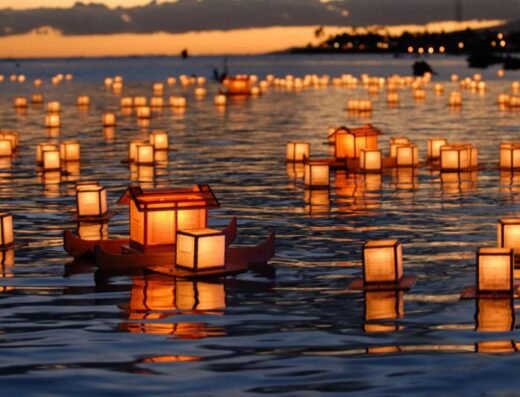 Lanterne Shinnyo flottante Hawaiʻi 2027 – Honolulu, États-Unis