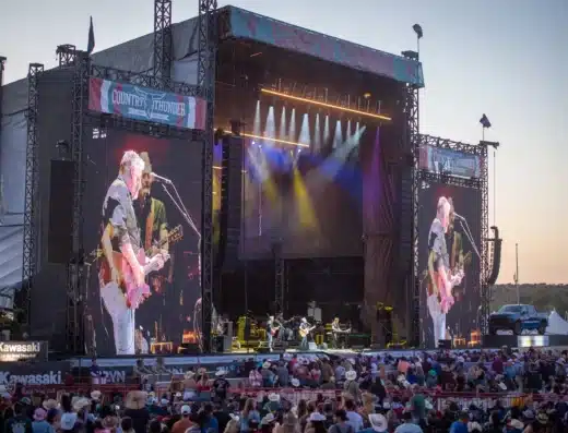 Country Thunder Arizona 2027 – Florence, United States